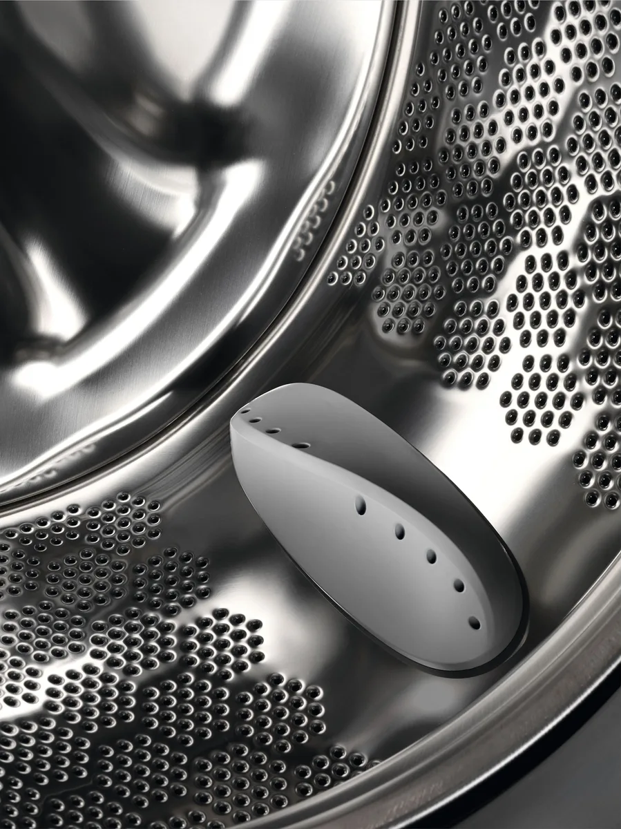 Стиральная машина Electrolux фронтальная 9кг 1400 об/мин белая с инвертором