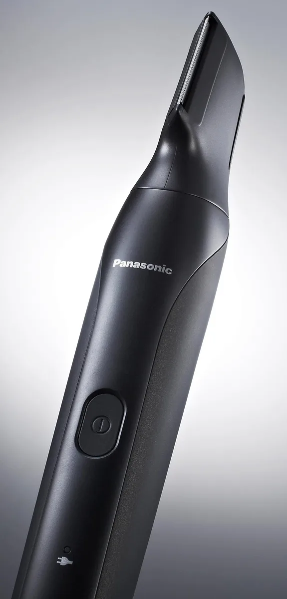 Тример Panasonic для стильної бороди, вусів, волосся та тіла, з можливістю роботи від мережі та акумулятора, 2 насадки, чохол у ко