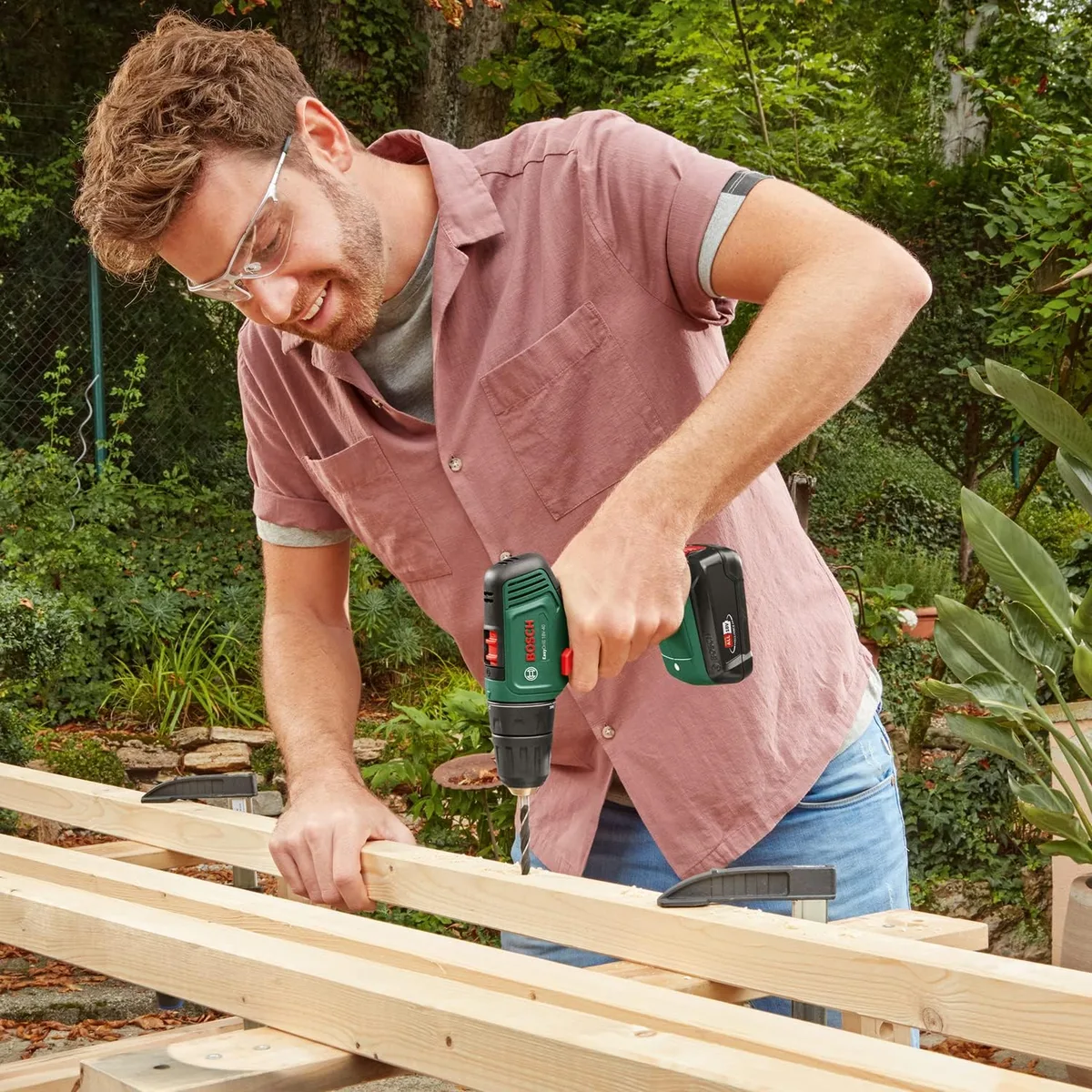 Акумуляторний ударний шуруповерт Bosch EasyImpact 18V-38, 18В, 1х2А·год, 20·38Нм, 0-430·0-1630об/хв, кейс, вага 1.4кг.