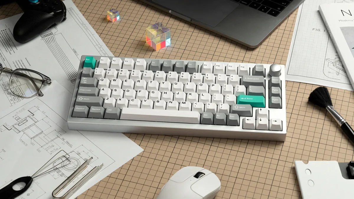 Клавіатура механічна Lemokey  P1 Pro 84Key, Keychron Super Brown, WL/BT/USB-A, QMK/VIA, Hot-Swap, EN/UKR, RGB,  Knob, Space Silver