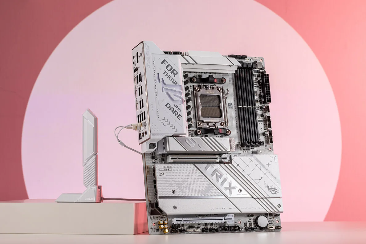 Материнская плата ASUS ROG STRIX X870-A GAMING WIFI sAM5 X870 4xDDR5 M.2 HDMI DP Wi-Fi BT ATX