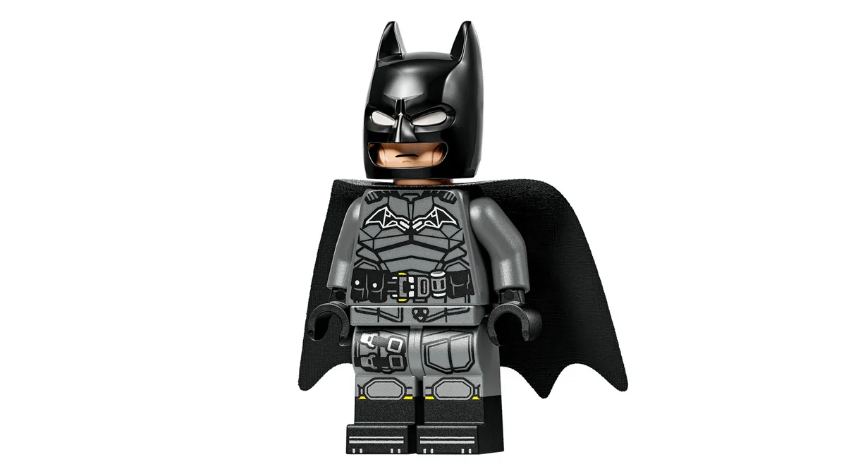 Конструктор LEGO Super Heroes сірий Бетмобіль для дітей від 9 років