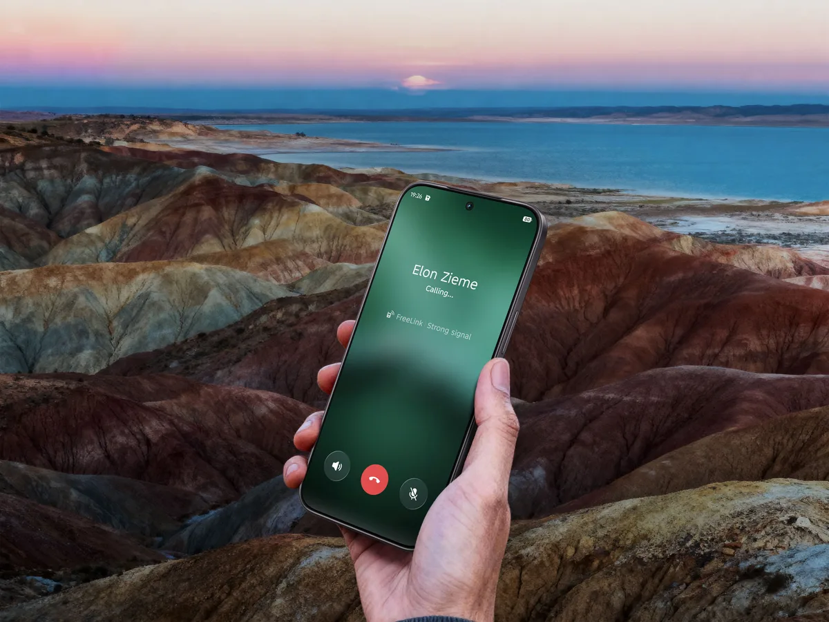 Смартфон TECNO 8ГБ 256ГБ AMOLED 6.78" 2SIM Moonshadow Black