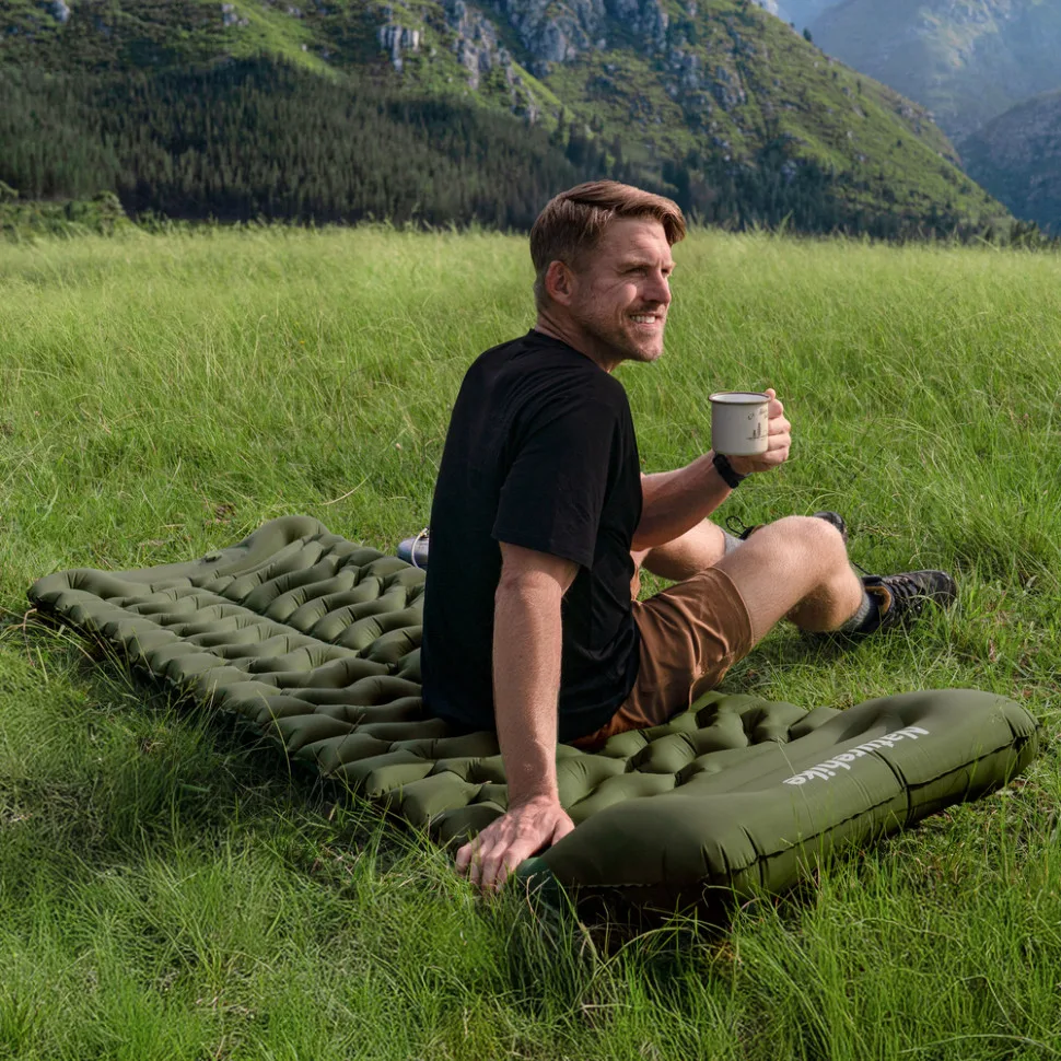 Матрац надувний туристичний Naturehike нейлон 200х60х6,5 см зелений