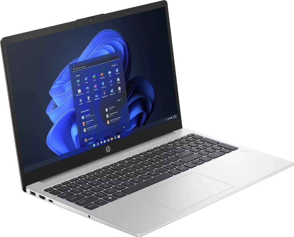 Ноутбук HP 15.6" FHD IPS AMD R3 16GB SSD 512GB сріблястий