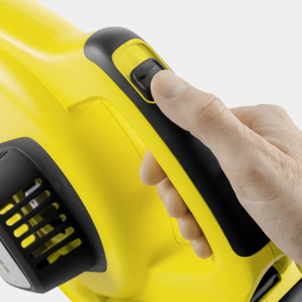 Акумуляторний садовий повітродув Karcher LBL 4 36В, 330 куб. м/год, 2.2 кг (без батареї та зарядного пристрою)