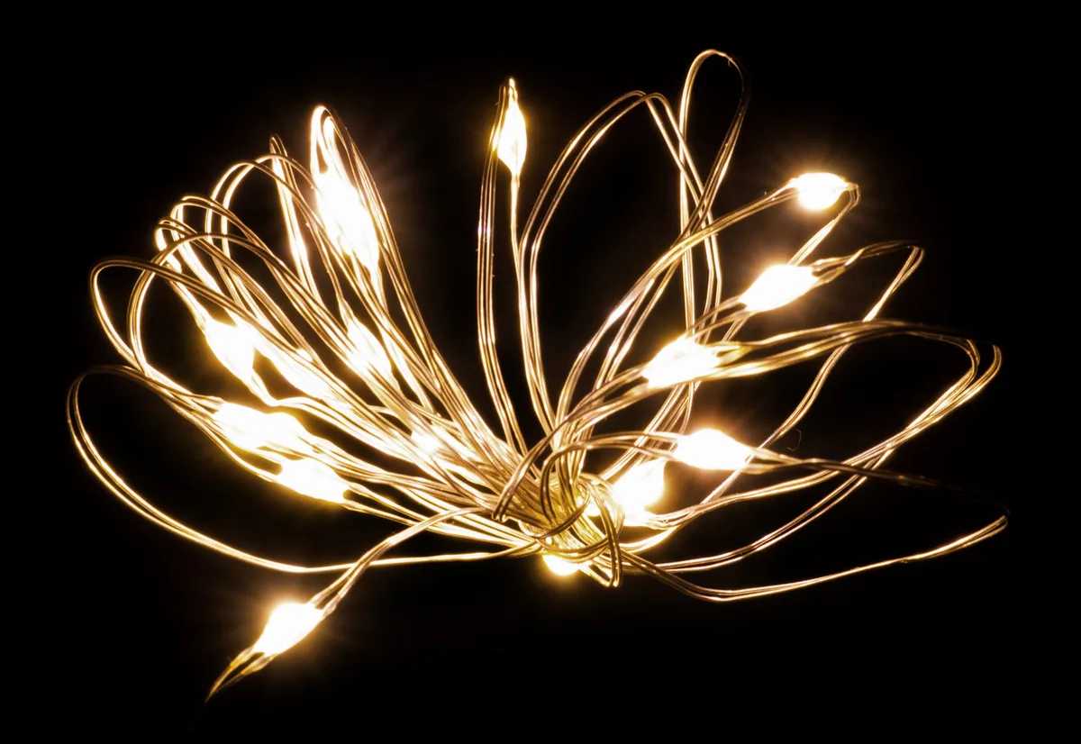 Гірлянда-струна Luca Lighting 1 м 10 LED батарейки CR2032 класичний білий