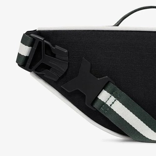 Сумка на пояс NIKE поліестер S чорна 28х8х13 см