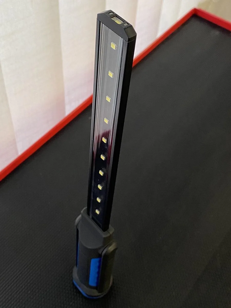 Ліхтар акумуляторний світлодіодний GIKRAFT TL-1001 3 Вт 300 лм USB чорний тонкий