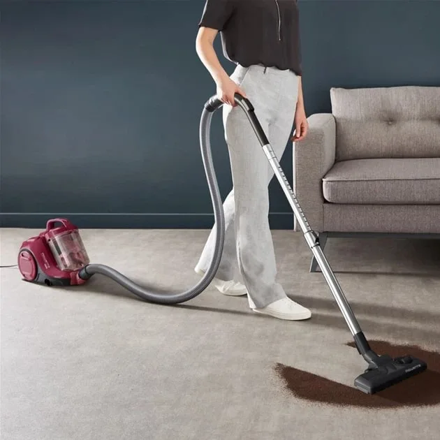 Пилосос Rowenta Compact Power Cyclonic, 750 Вт, контейнерний, об'єм 1.2 л, фільтр HEPA, червоний.