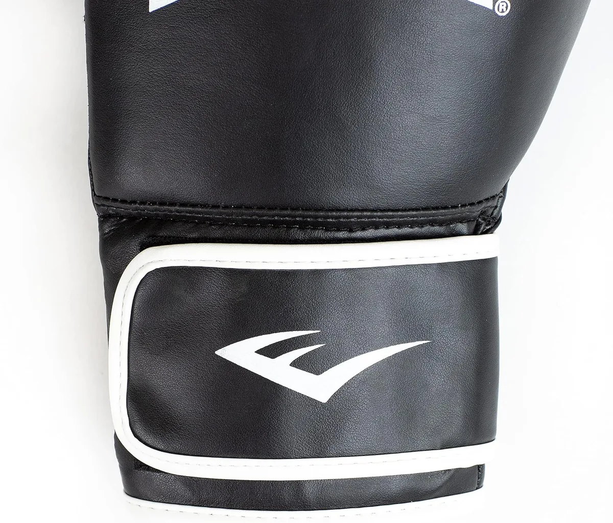 Боксерські рукавиці Everlast синтетична шкіра S/M чорний унісекс