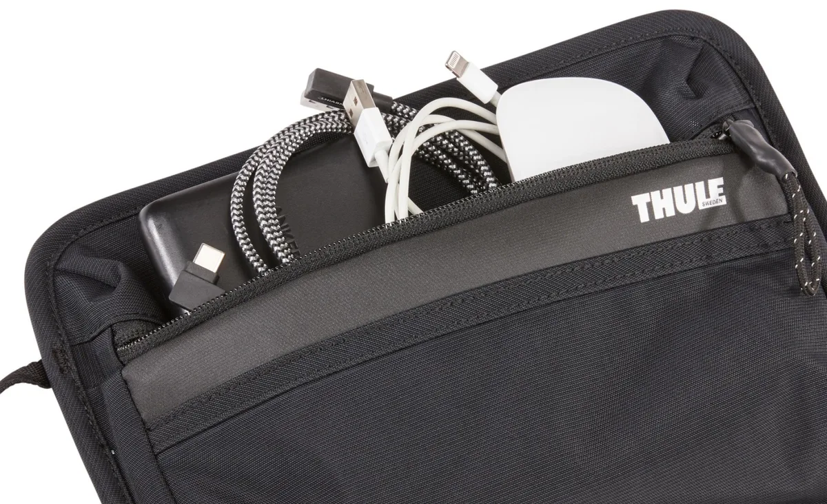 Чохол Thule Нейлон Medium Чорний