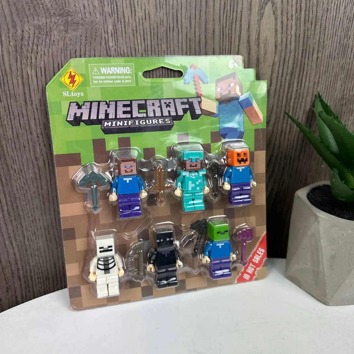 Фигурки герои Майнкрафт с оружием 6 фигурок пластик 18х17 см разные цвета