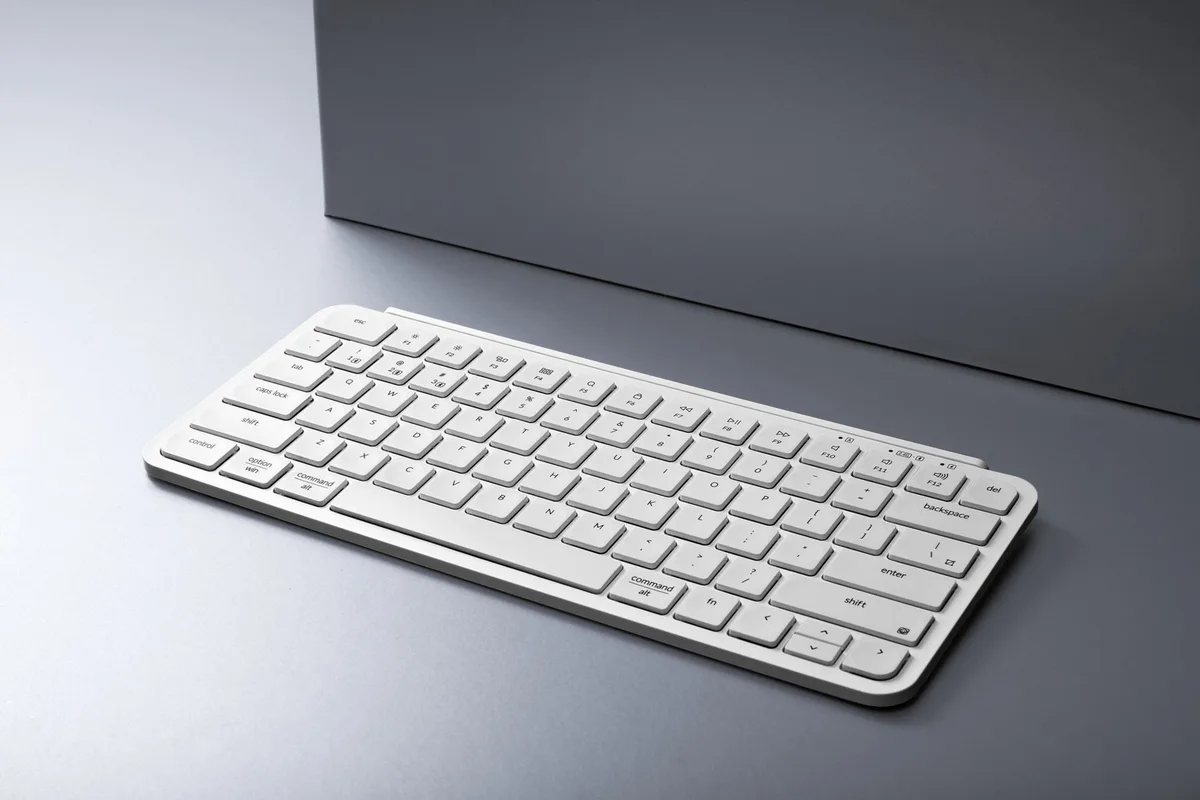 Клавіатура мембрана Keychron B1 Pro, USB/WL/BT, ivory white
