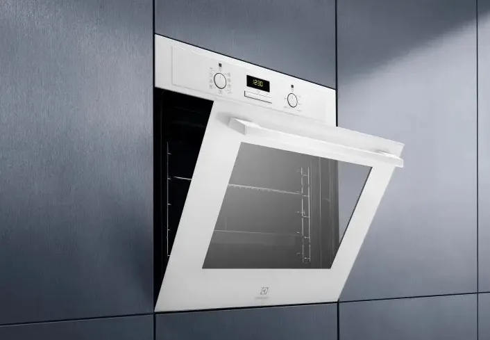 Електрична духова шафа Electrolux 65 л Білий Гриль Конвекція