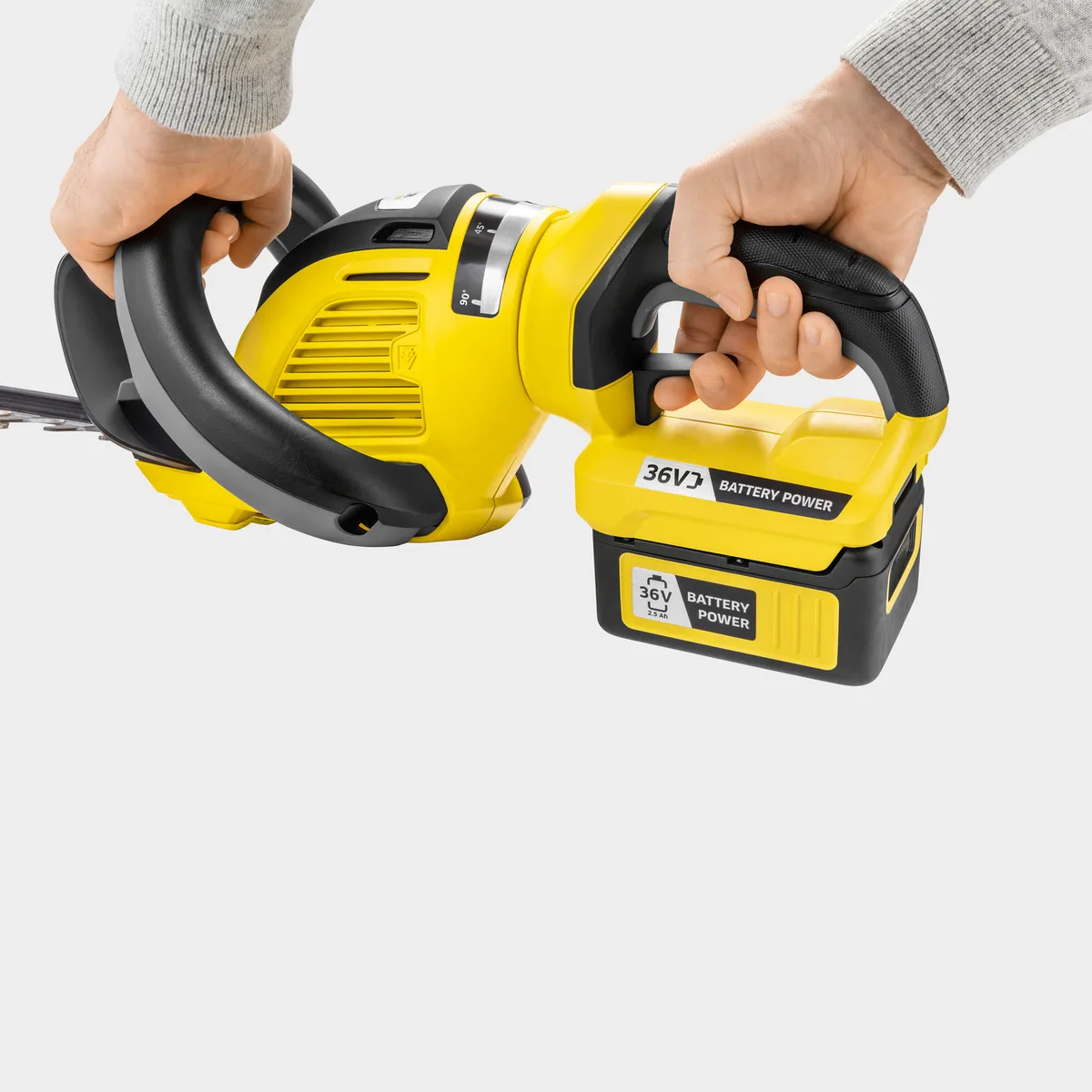 Акумуляторний кущоріз Karcher HGE 36-60, 36В, 60 см лезо, крок різу 26 мм, вага 3.3 кг, без батареї та зарядного пристрою.