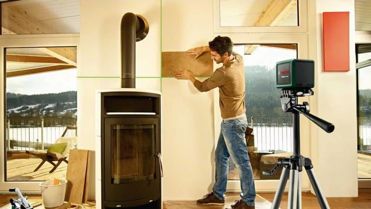 Лазерний нівелір Bosch Quigo Green до 12 м ±0,6 мм/м, зелений лазерний промінь, вага 1,098 кг.