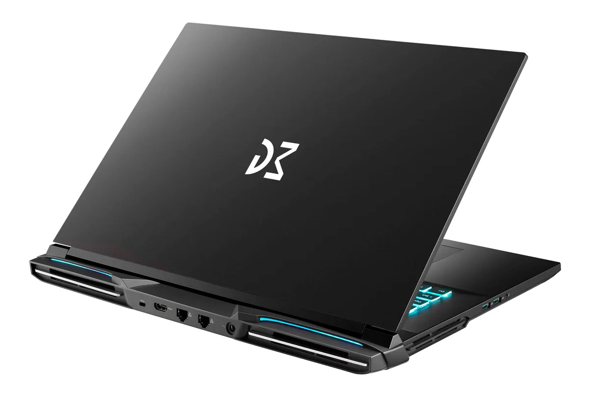 Ноутбук Dream Machines чорний 18 дюймів 32 ГБ 2 ТБ SSD GeForce RTX 5080