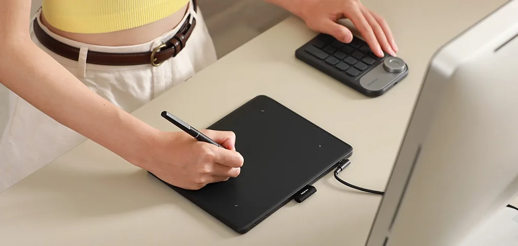 Графический планшет Huion 10.5"x6.25" Inspiroy Frego M, BT, USB-C, черный
