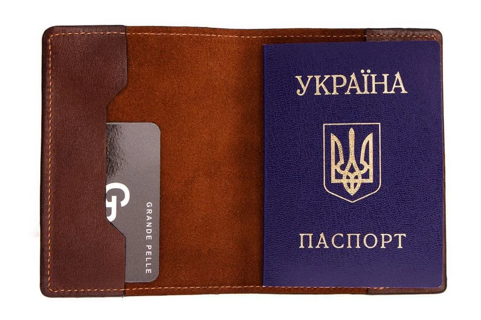 Обкладинка на паспорт шкіряна бордова унісекс натуральна шкіра класичний стиль для документів та візи.