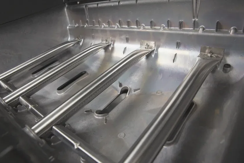Газовий гриль Broil King 440 чавун 143х58х117 см чорний сріблястий