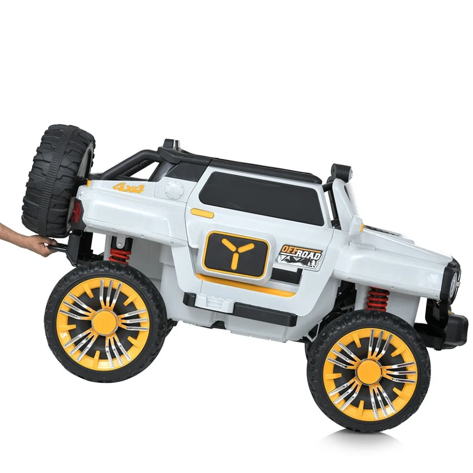 Дитячий електромобіль Bambi Racer пластик 151 см чорний