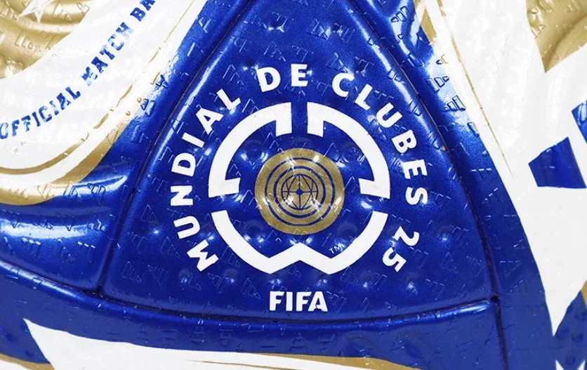 Футбольний м'яч Adidas поліуретан №5 білий синій золотий