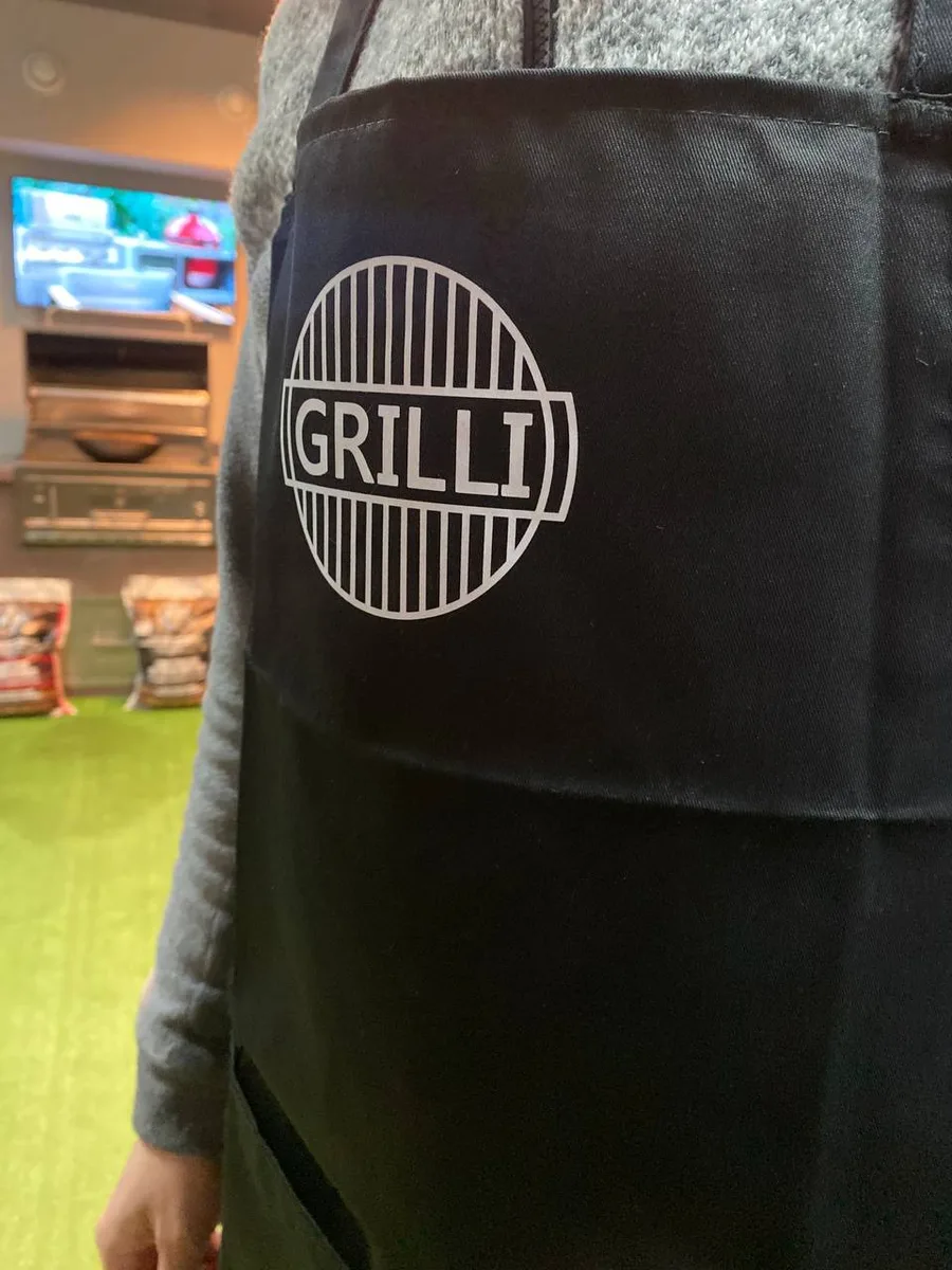 Фартух для барбекю GRILLI 80% поліестер 20% котон універсальний чорний