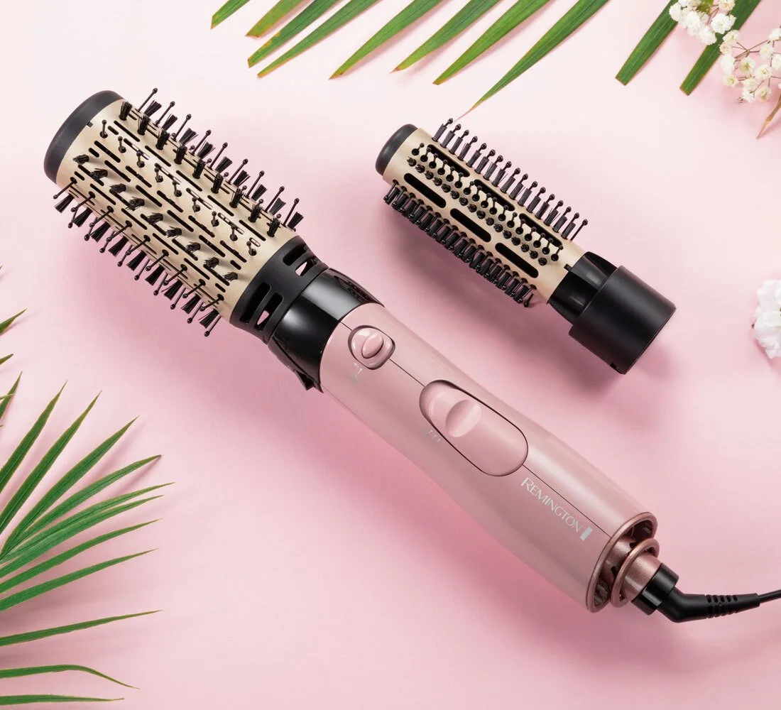 Фен-щетка Remington Coconut Smooth, 1000Вт, 2 режима, ионизация, холодный обдув, 2 насадки, черный с розовым
