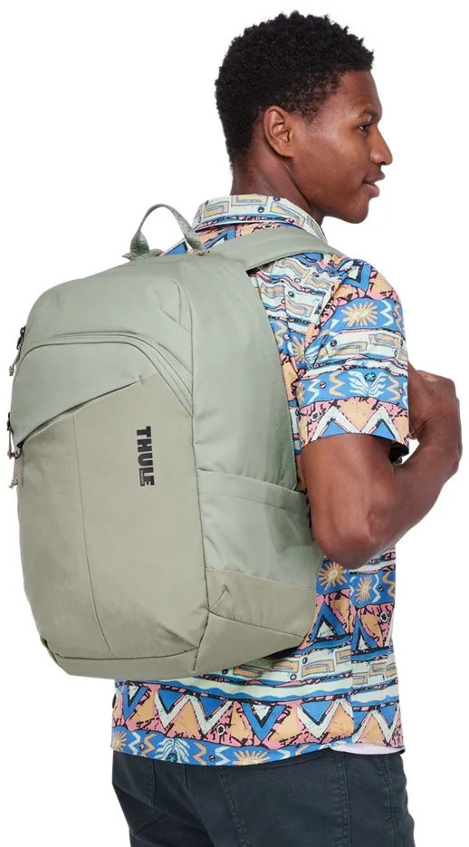 Рюкзак Thule Нейлон 28 л Quiet Green 15,6"