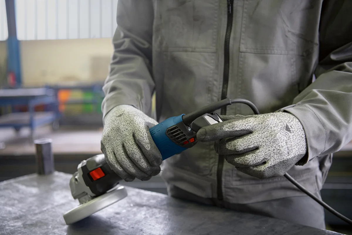 Шлифмашина угловая Bosch 125 мм 1700 Вт 2 2 кг