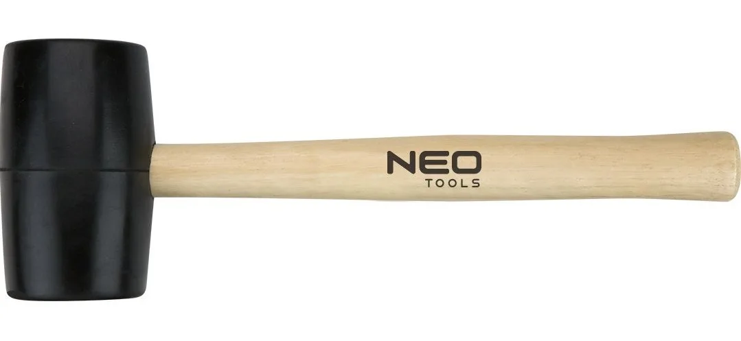 Гумова киянка Neo Tools 900 г з дерев'яною ручкою, діаметр 72 мм.