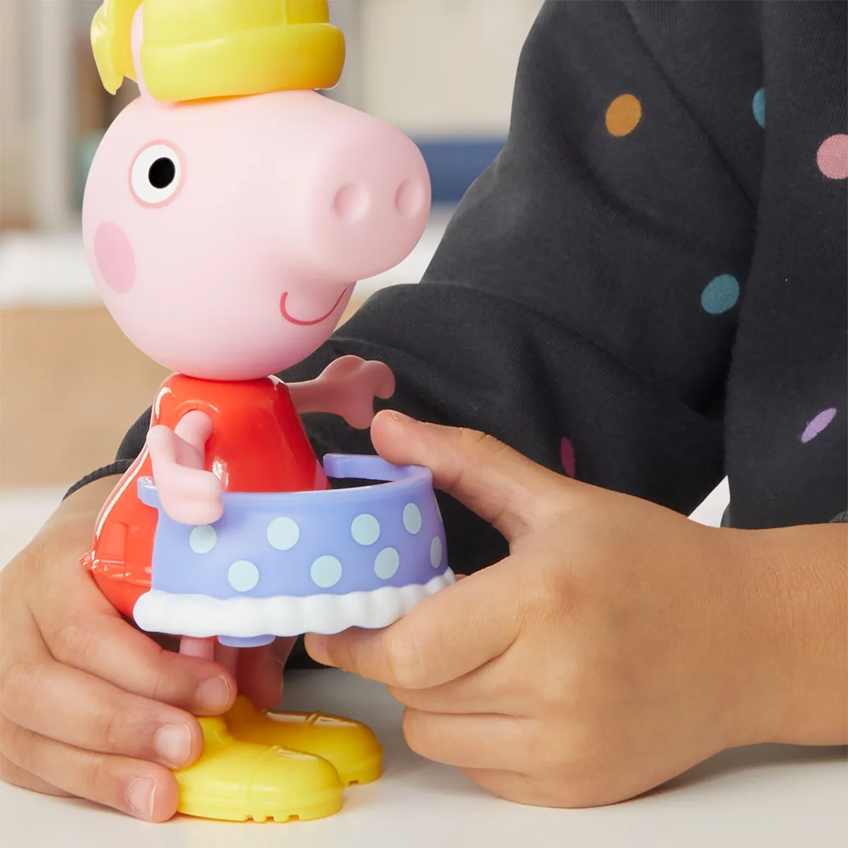 Ігровий набір Peppa Pig полімер 15 см кораловий блакитний жовтий