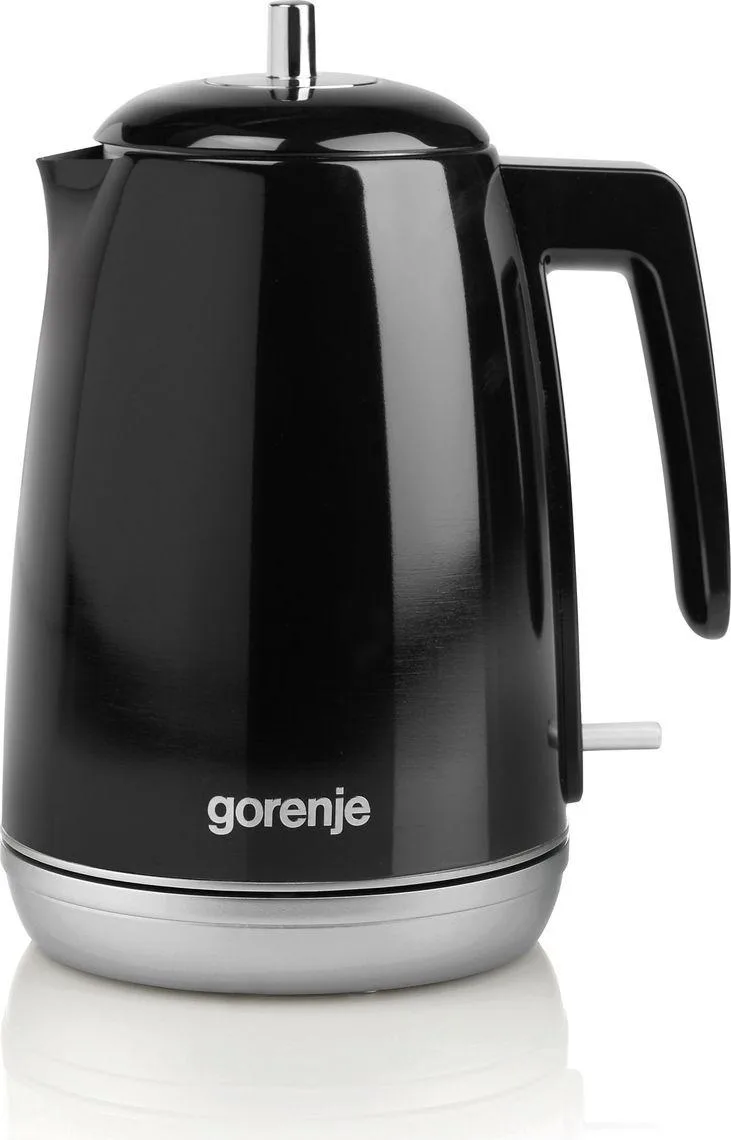 Электрический чайник Gorenje 1,7л с контролем Strix, черного цвета