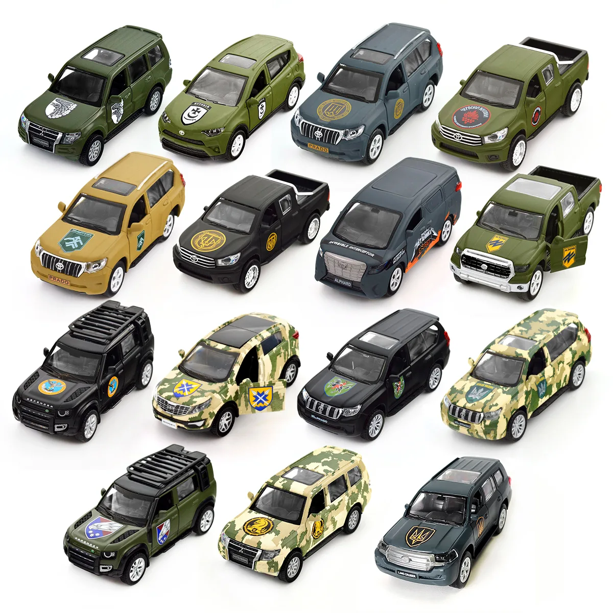 Автомодель TechnoDrive металл 1 43 Шевроны Героев зеленая