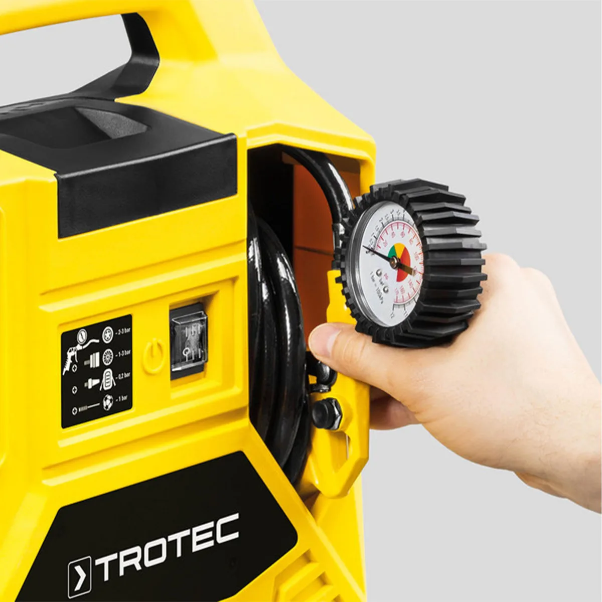 Компресор Trotec електричний 180 л/хв жовтий 220 В безмасляний переносний