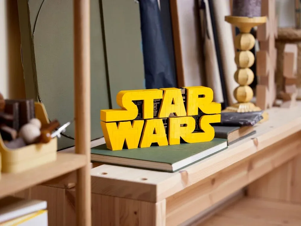 Конструктор LEGO Star Wars жовтий кубики 18+  для дівчат і хлопців