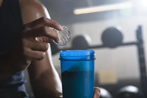Шейкер спортивний BlenderBottle Tritan 820ml Блакитний