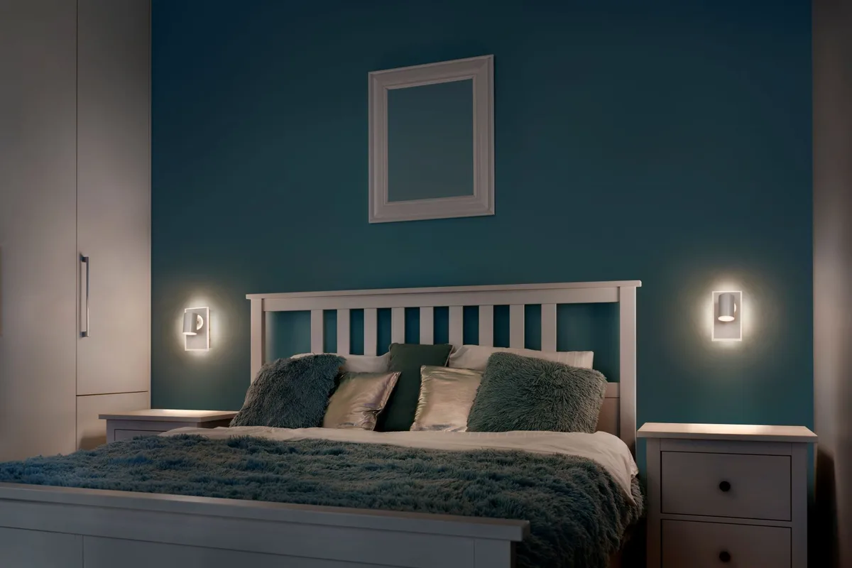 Світильник точковий накладний LEDVANCE DECOR SPOT MARS 16.5Вт 3000К 1620Лм білий