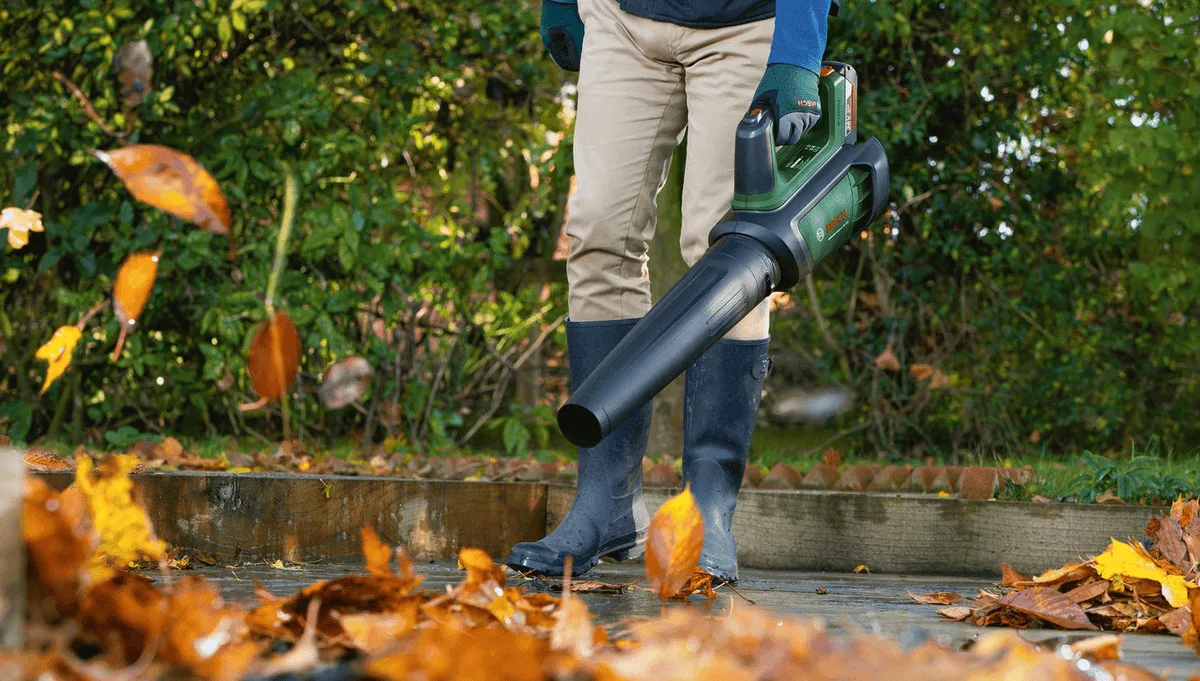 Аккумуляторный воздуходув Bosch 36V 780 м³/ч 2 8 кг