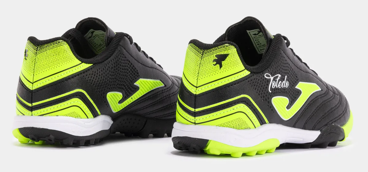 Сороконіжки Joma фібіртек 38 чорні дитячі для футболу