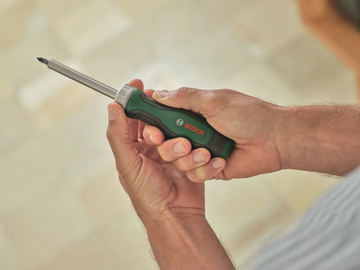 Викрутка Bosch з реверсивним механізмом, 205 мм, сталь CrV.
