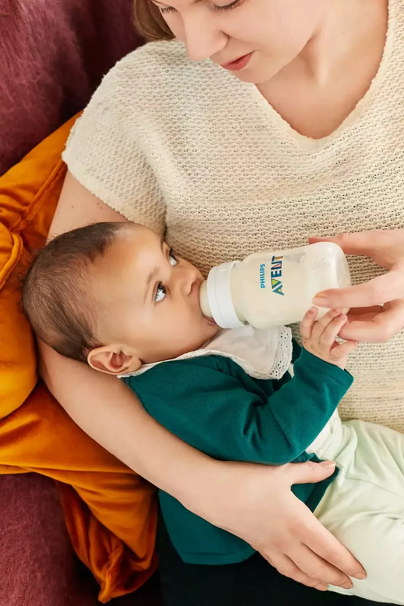 Пляшка для годування Avent Anti-Colic 260мл