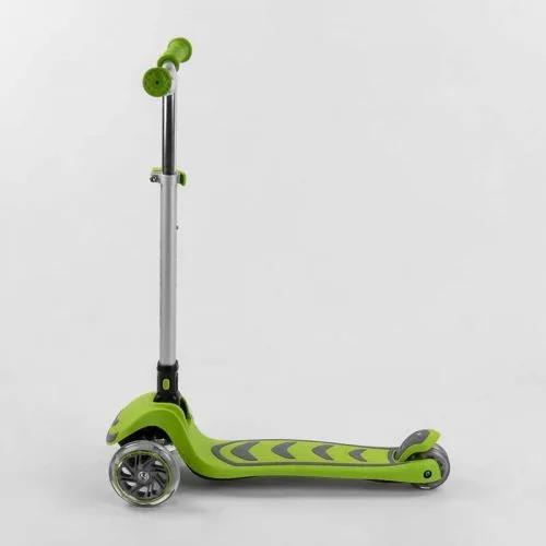 Трехколесный самокат Best Scooter салатовый складной с алюминиевым рулем для детей со светящимися колесами.