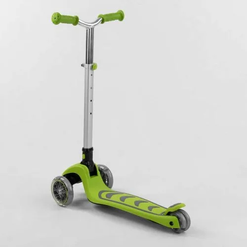 Трехколесный самокат Best Scooter салатовый складной с алюминиевым рулем для детей со светящимися колесами.