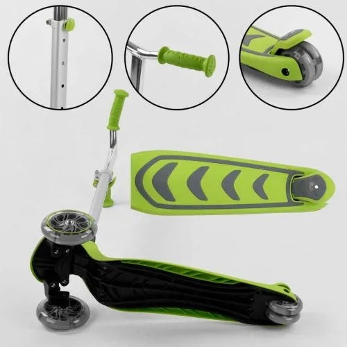 Трехколесный самокат Best Scooter салатовый складной с алюминиевым рулем для детей со светящимися колесами.