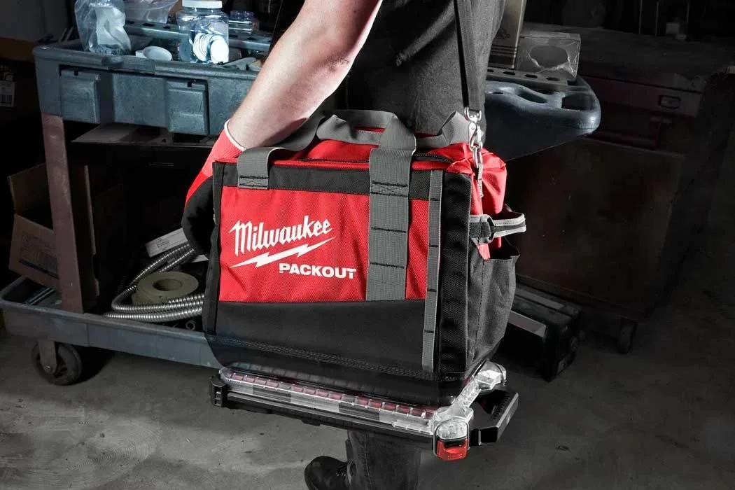 Універсальний органайзер Milwaukee Packout, 5 секцій, 25х38x6.5 см, пластиковий.