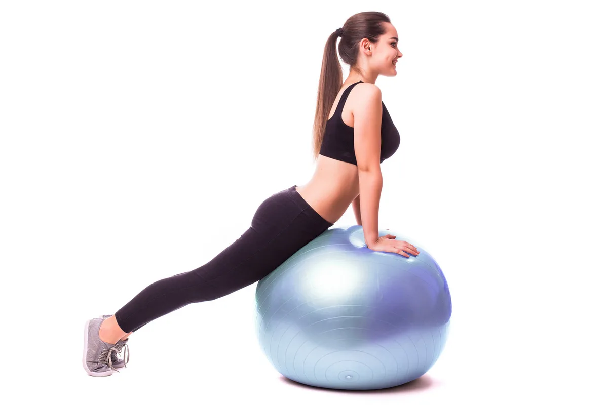М'яч для фітнесу Active Point PVC Ø75 см Блакитний з помпою