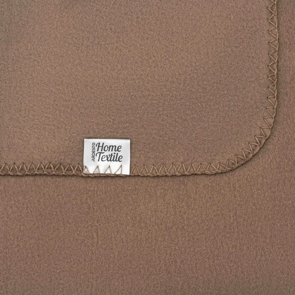 Плед ARDESTO Fleece 130x160 см 100% поліестер бежевий