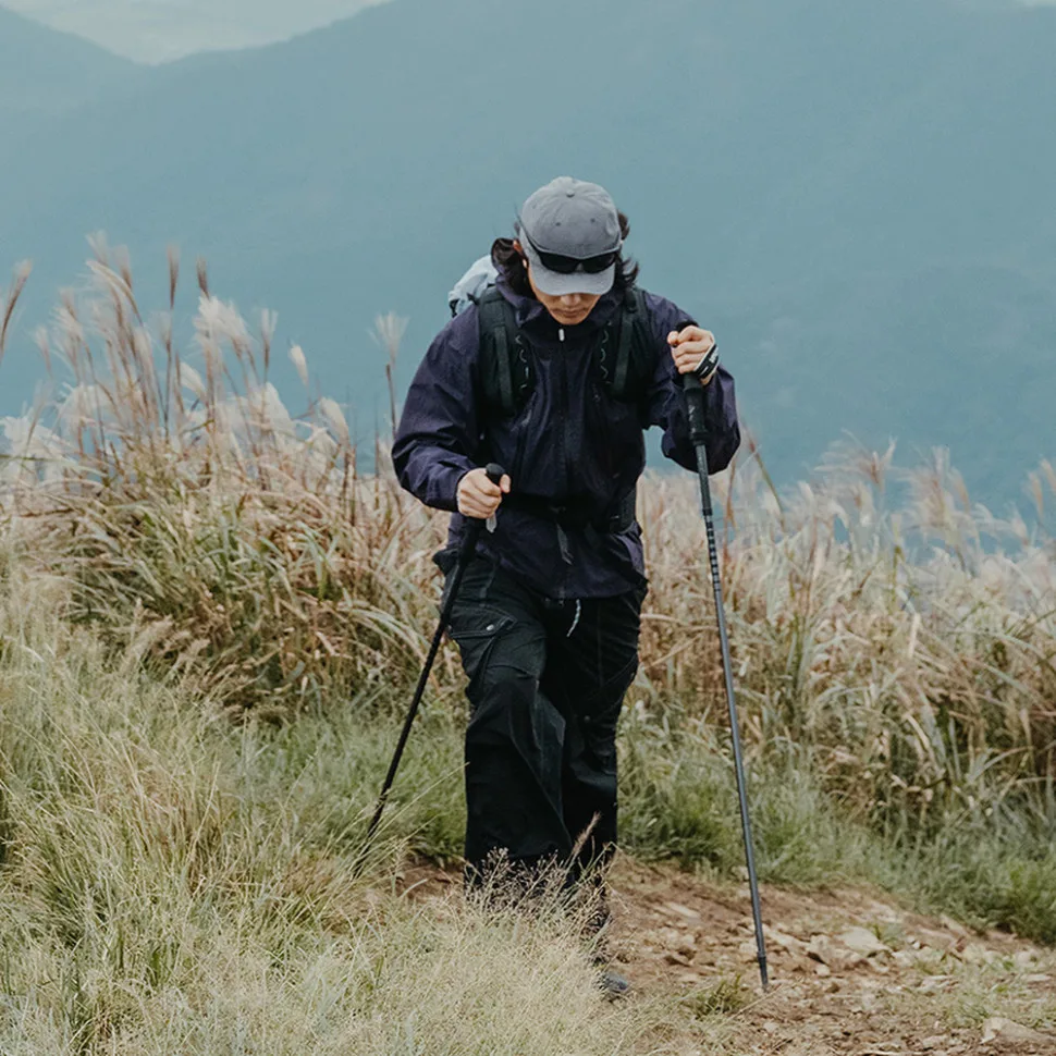Трекінгова палиця Naturehike алюміній карбон 110 см чорна